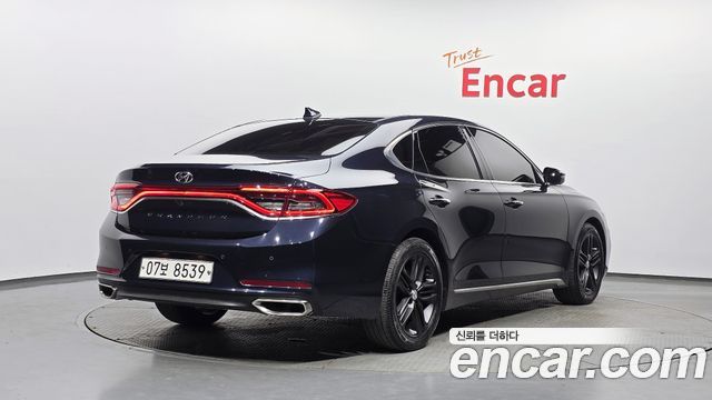 Hyundai Grandeur 2018 — photo 2