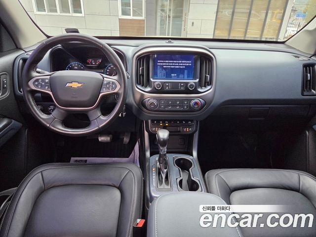 Chevrolet Korea Colorado 2022 — photo 10