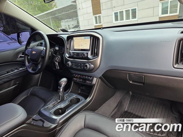 Chevrolet Korea Colorado 2022 — photo 18