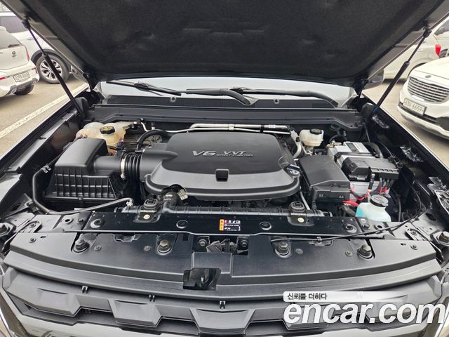 Chevrolet Korea Colorado 2022 — photo 19
