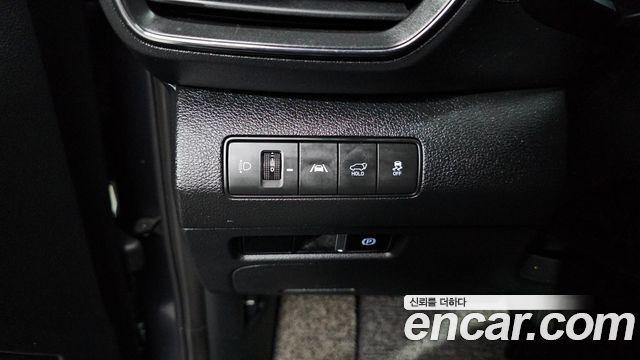 Hyundai Santafe 2021 — photo 18