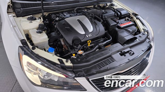 Kia K7 2011 — photo 6