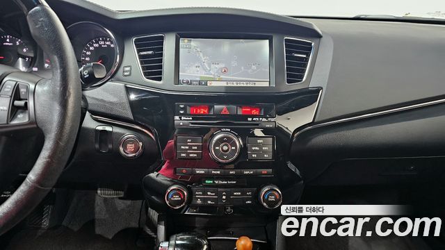 Kia K7 2011 — photo 14