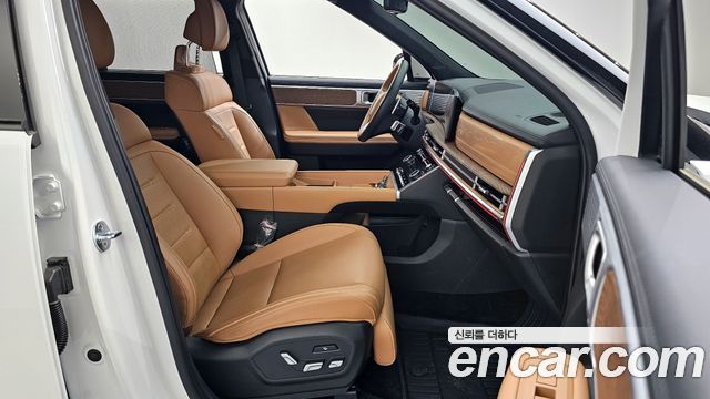 Hyundai Santafe 2024 — photo 11