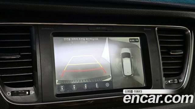 Kia Canival 2019 — photo 21
