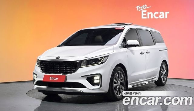 Kia Canival 2019 — photo 1