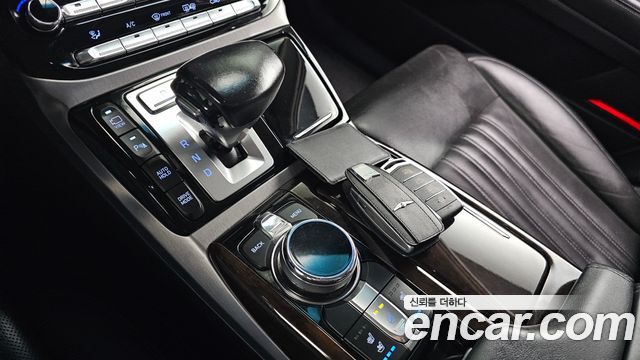 Genesis EQ900 2017 — photo 9