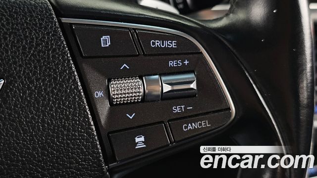 Genesis EQ900 2017 — photo 17