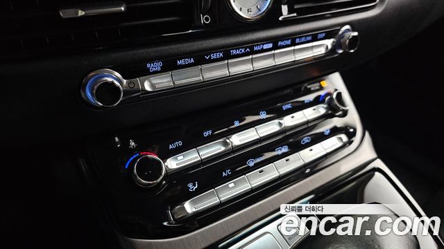 Genesis EQ900 2017 — photo 18