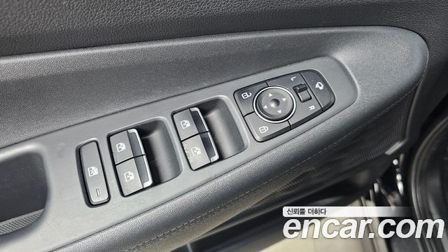 Hyundai Santafe 2021 — photo 22
