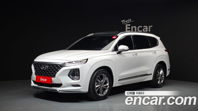 Hyundai Santafe 2019 — photo 1