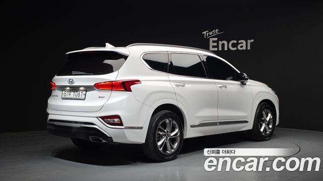 Hyundai Santafe 2019 — photo 2