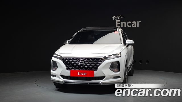Hyundai Santafe 2019 — photo 3