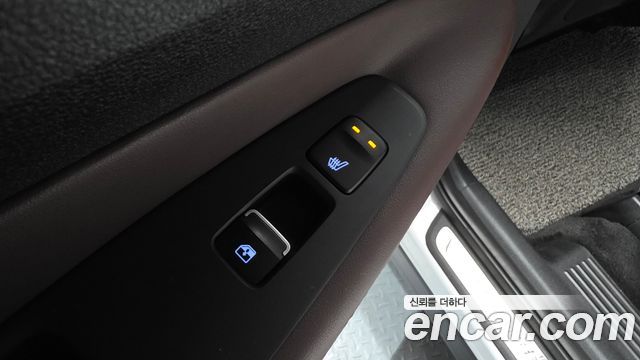 Hyundai Santafe 2019 — photo 23
