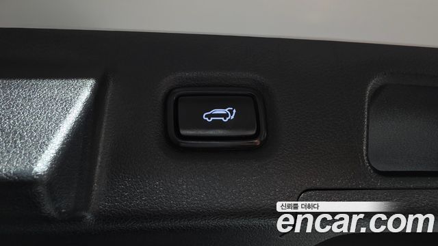 Hyundai Santafe 2019 — photo 24
