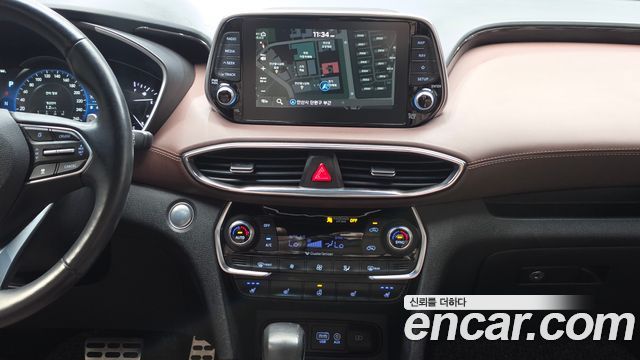 Hyundai Santafe 2019 — photo 25