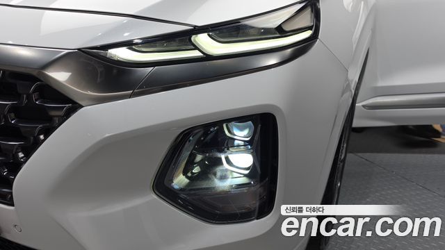 Hyundai Santafe 2019 — photo 8