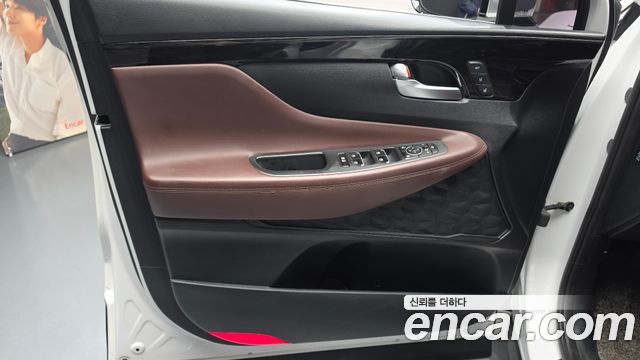 Hyundai Santafe 2019 — photo 14