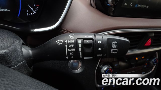 Hyundai Santafe 2019 — photo 29