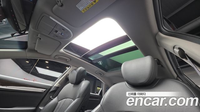 Genesis G80 2019 — photo 12