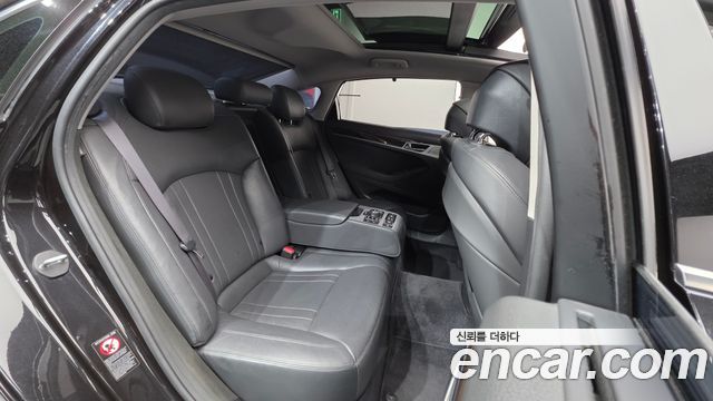 Genesis G80 2019 — photo 19