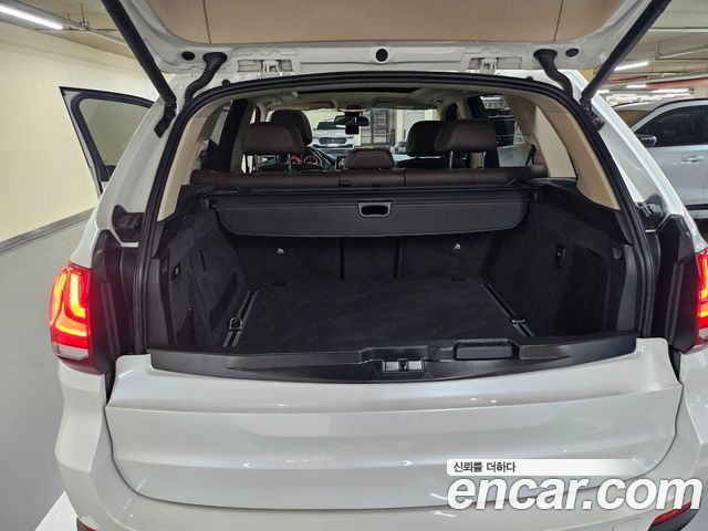BMW X5 2015 — photo 10