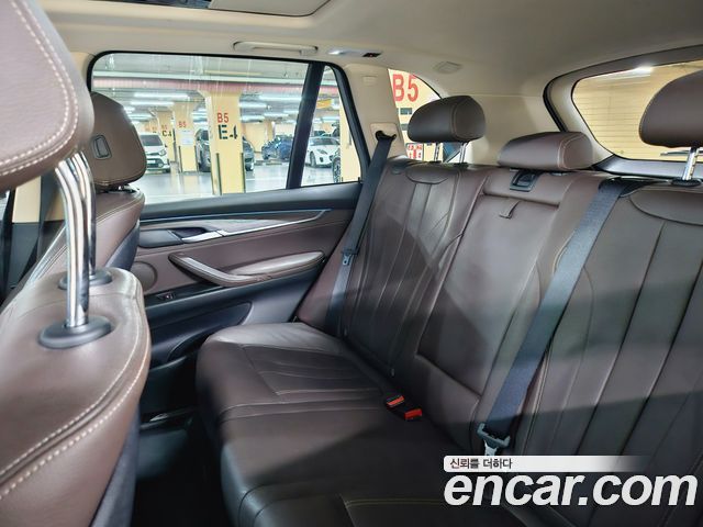 BMW X5 2015 — photo 13
