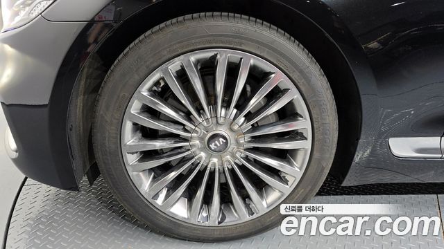Kia K9 2019 — photo 5