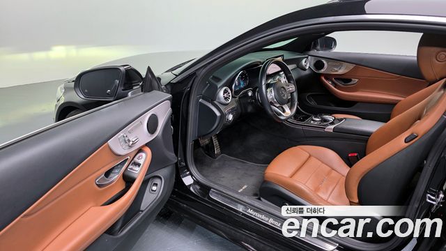 Mercedes-Benz C-Class 2021 — photo 13