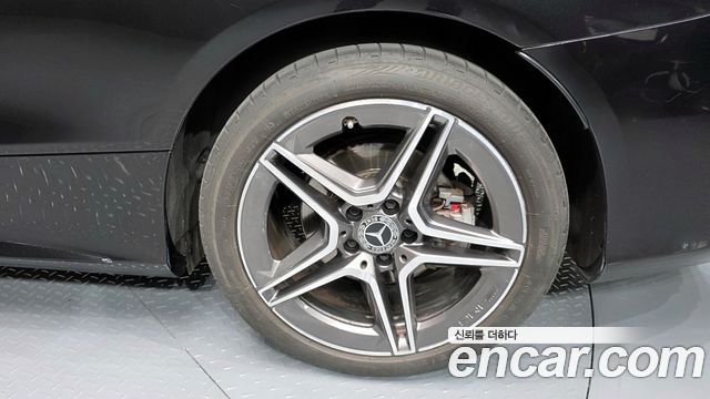 Mercedes-Benz C-Class 2021 — photo 7
