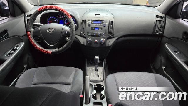 Hyundai i30 2010 — photo 7