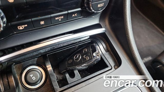 Mercedes-Benz GLA-Class 2019 — photo 31
