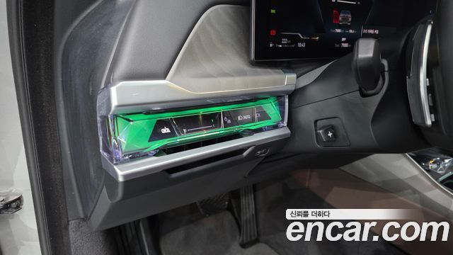 BMW 7-Series 2023 — photo 26