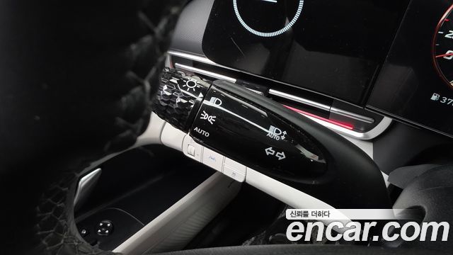 Hyundai AVANTE 2022 — photo 16