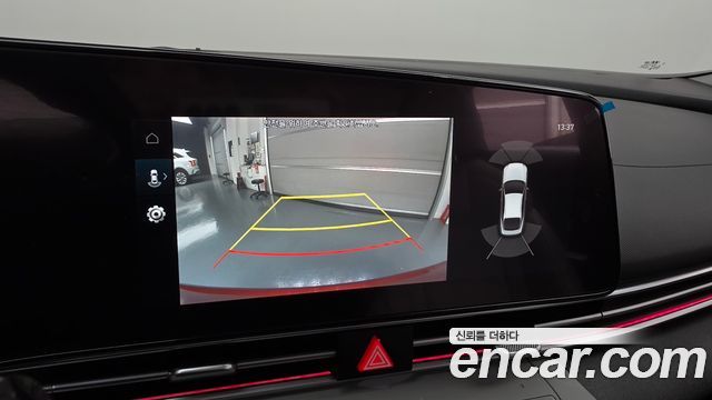 Hyundai AVANTE 2022 — photo 17