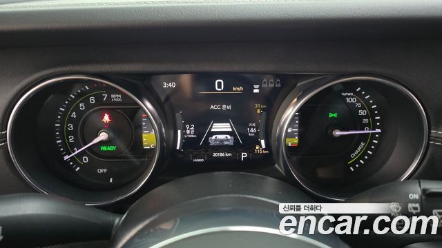 Jeep Wrangler 2022 — photo 11
