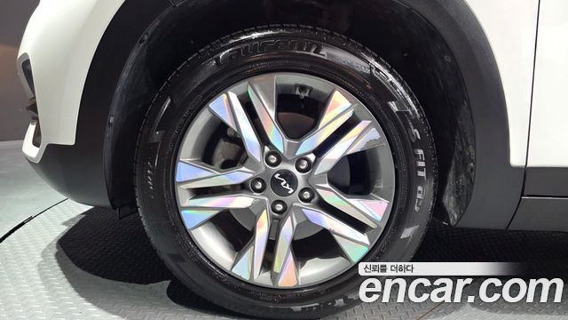 Kia Seltos 2023 — photo 5