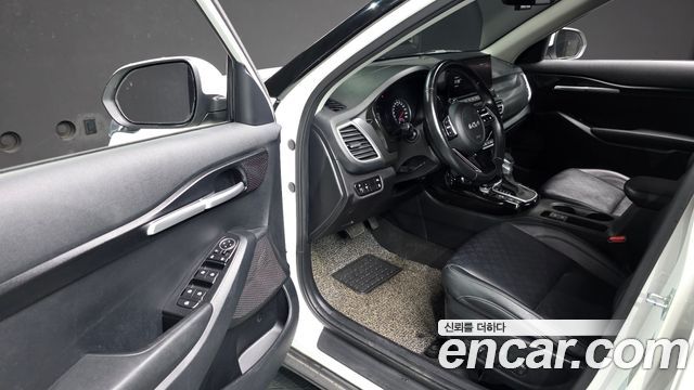Kia Seltos 2023 — photo 10