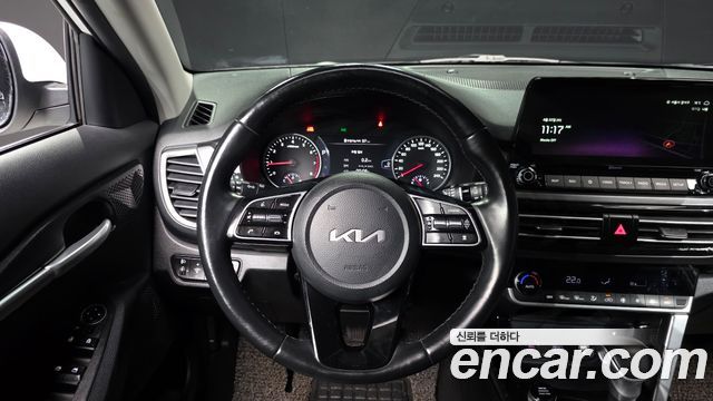 Kia Seltos 2023 — photo 13