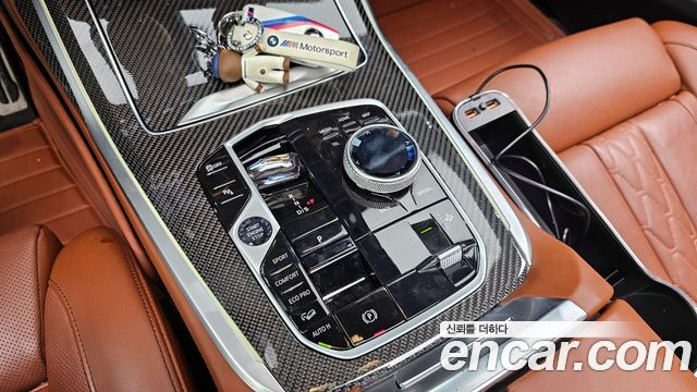 BMW X7 2024 — photo 9