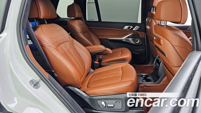 BMW X7 2024 — photo 11