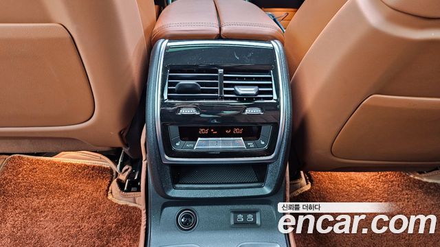 BMW X7 2024 — photo 17