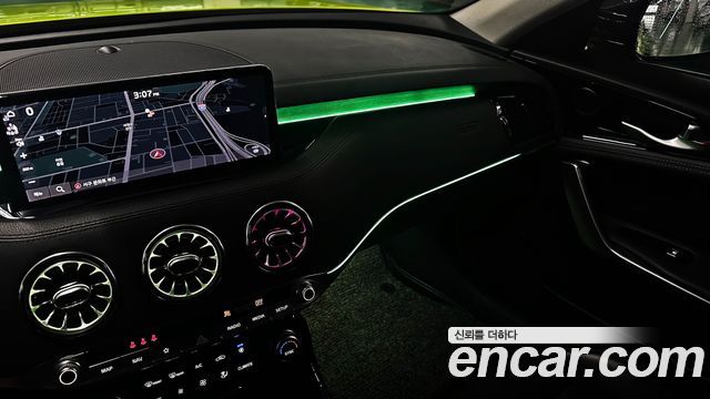 Kia Stinger 2021 — photo 17