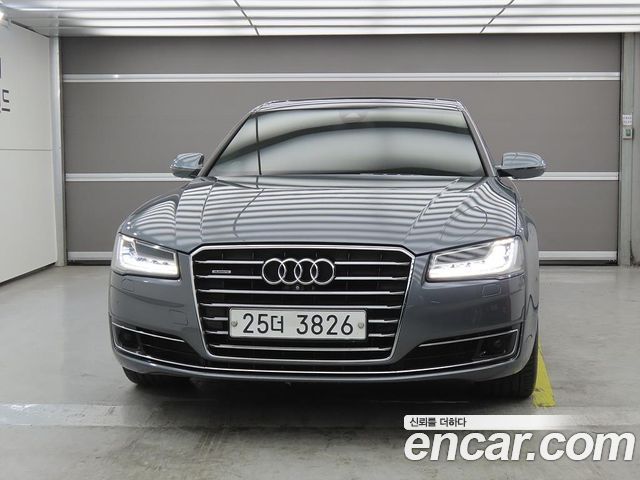 Audi A8 2015 — photo 2