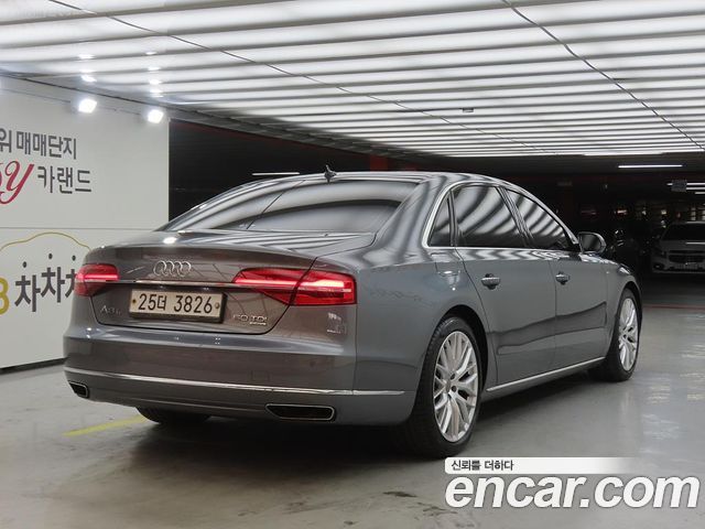 Audi A8 2015 — photo 4