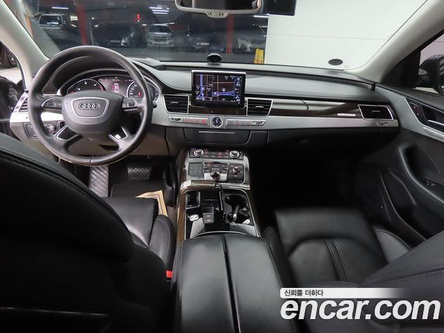 Audi A8 2015 — photo 7