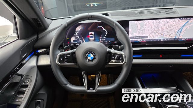 BMW 5-Series 2024 — photo 19