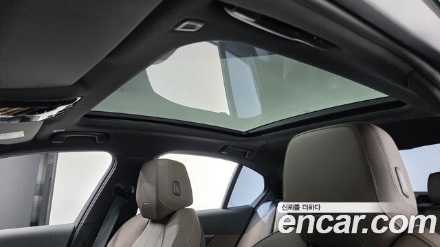 BMW 5-Series 2024 — photo 25