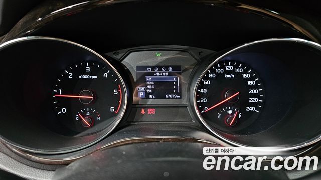 Kia Canival 2019 — photo 11