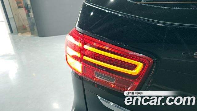 Kia Canival 2019 — photo 9